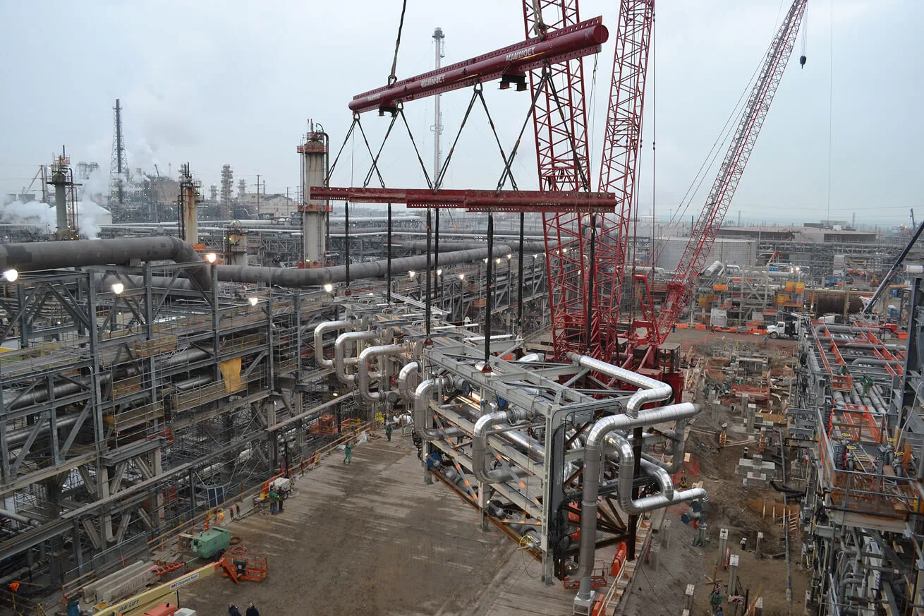 Oil and Gas - Whiting Crude Unit Turnaround